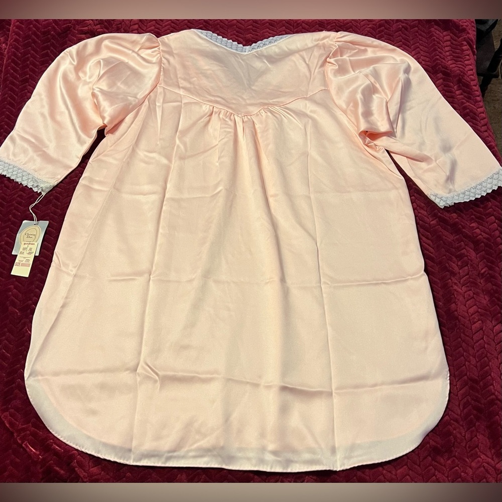 NWT Vtg 1970s Christian Dior Soft Pink Satin Look Lingerie Lace Details - Picture 9 of 13